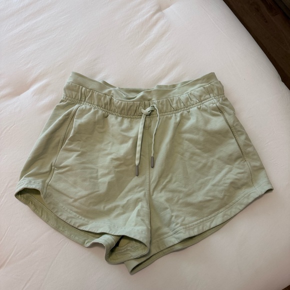Lululemon Inner Glow Shorts - Picture 1 of 11